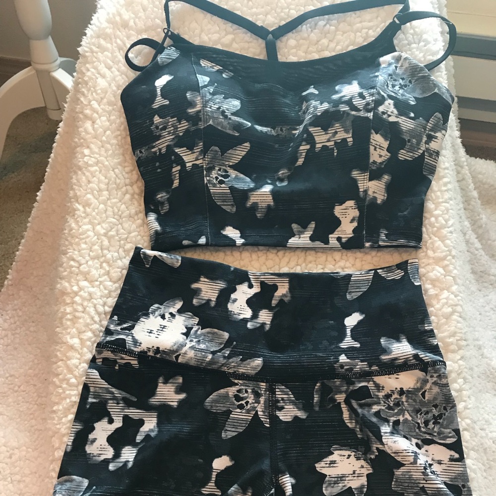 Brand new work out set!
